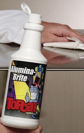 57-3520 TopCat Alumina-Brite Metal Cleaner. Liquid cream cleanser quickly and easily removes embedded stains, rust, grease, soap scum
