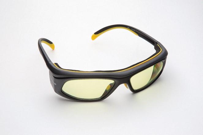 57-3589YG Wrap Around Laser Eyewear - Black/Yellow Frame with Yellow/Green Polycarbonate Filter Lens, Diode Model, Optical Density >5+ FROM 800-830nm. Visible L